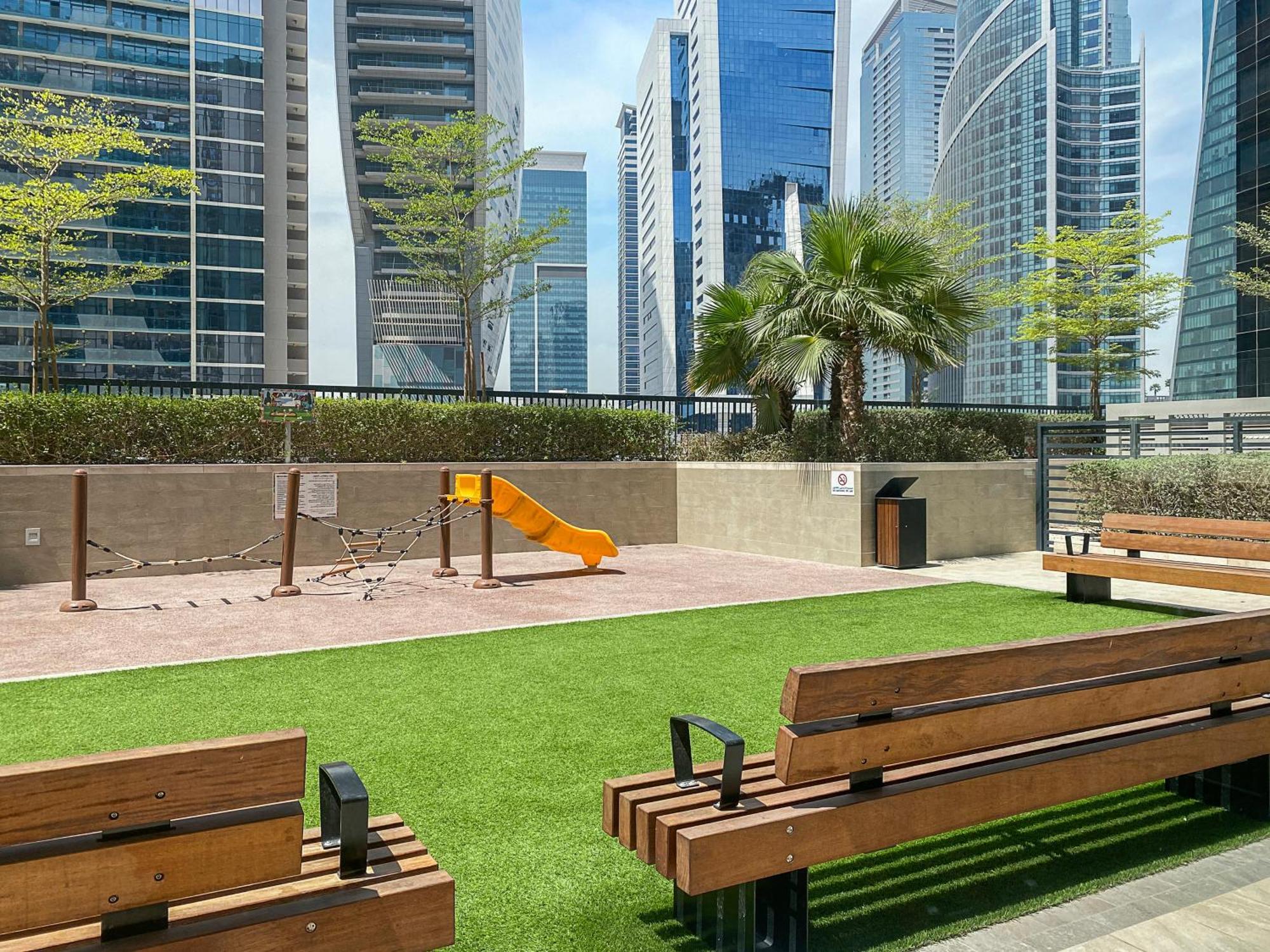 Stylish 1br In Zada Tower With Pool Views Apartment *